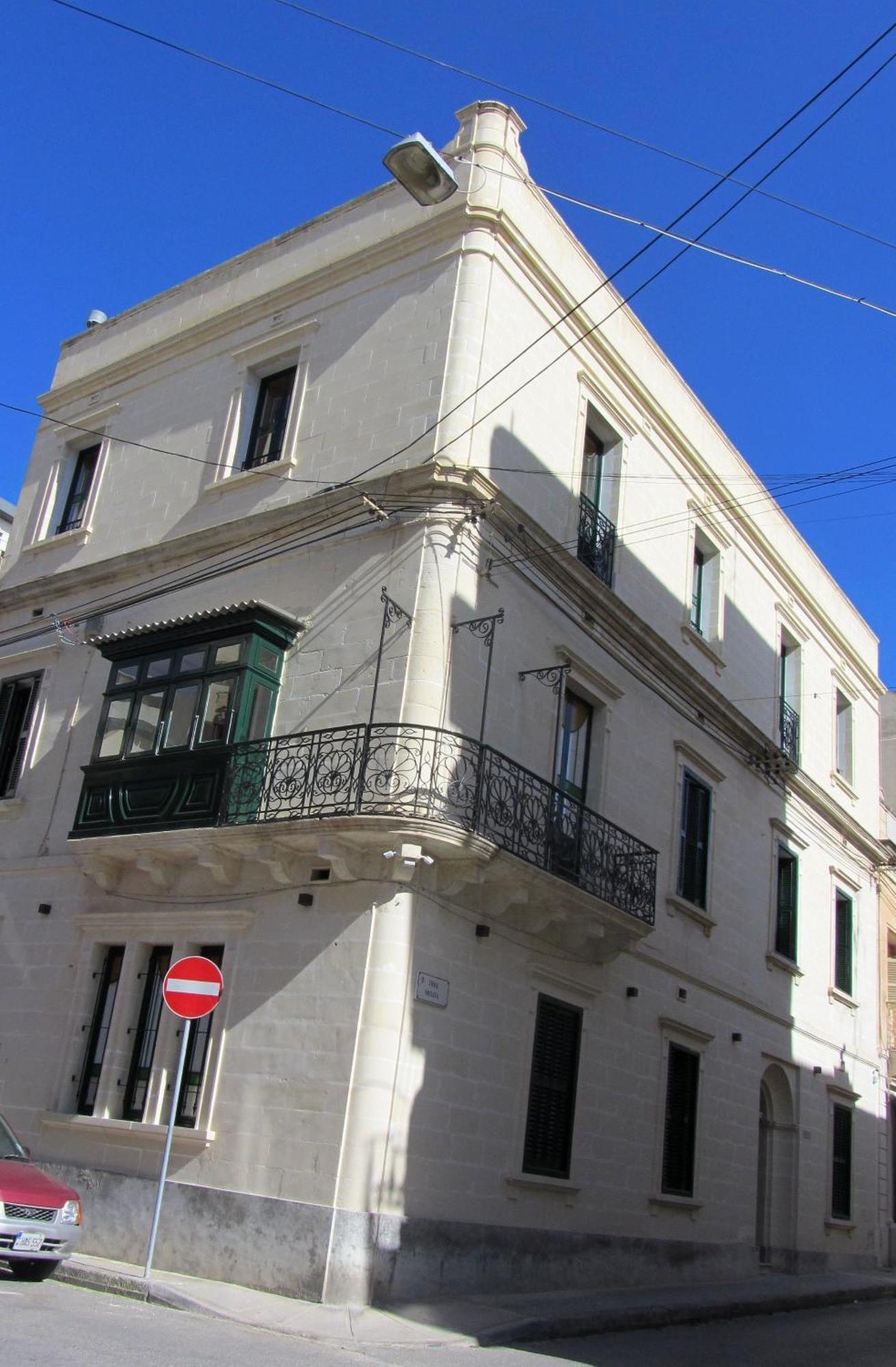 Corner Sliema